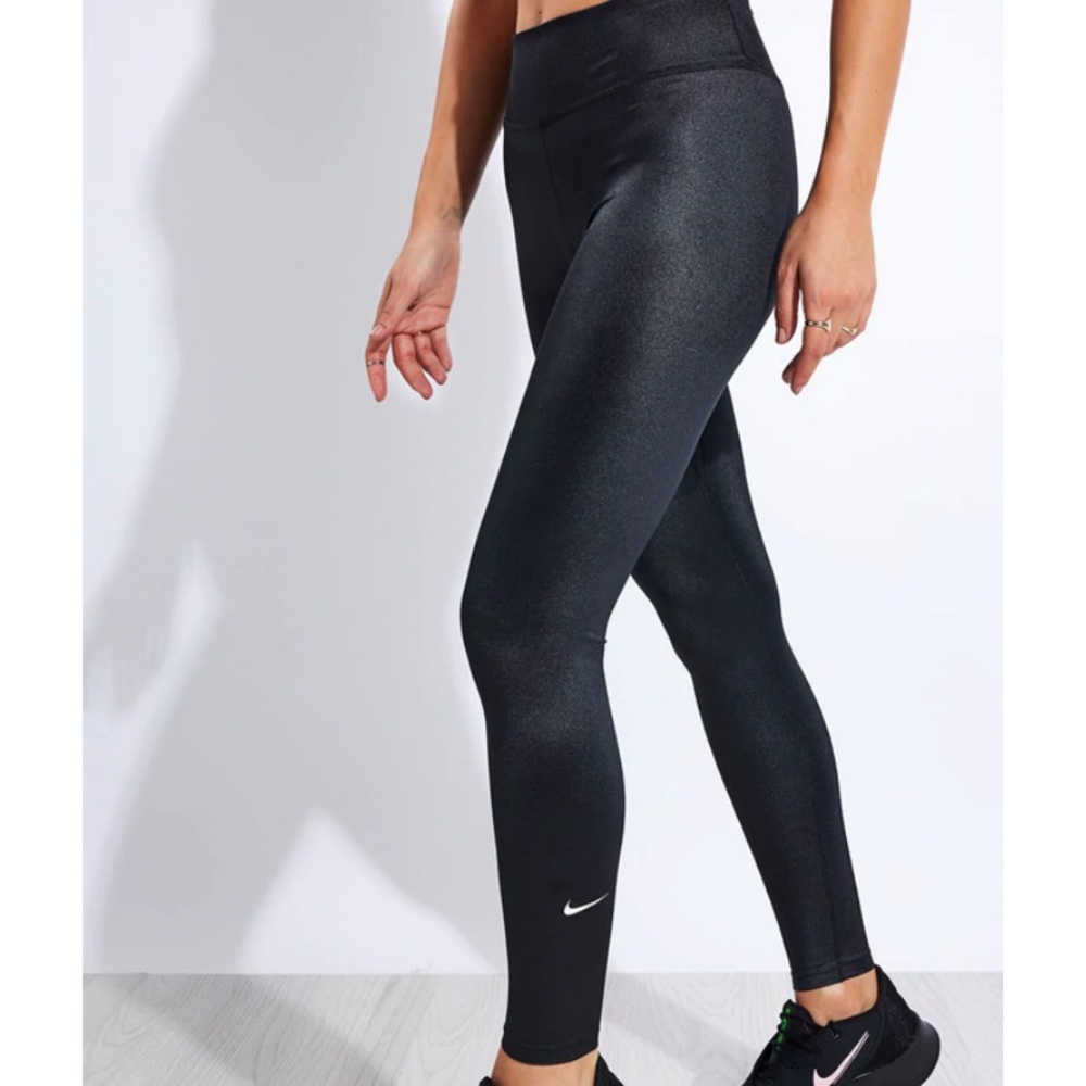 Nike leggings